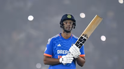 విరాట్ కోహ్లీ,యువరాజ్ సింగ్ స‌ర‌స‌న శివ‌మ్ దుబే.. స‌రికొత్త రికార్డు ! 