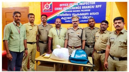 റെയിൽവേ കംപാർട്ട്മെന്റിൽ ഉടമയില്ലാതെ ബാഗ്, പിടിച്ചെടുത്ത് പൊലീസ്; 5 കിലോ കഞ്ചാവ് കണ്ടെത്തി