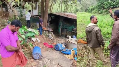 നാട്ടുകാർക്കെതിരെ വനംവകുപ്പ്; നിയമനടപടിക്കൊരുങ്ങി നാട്ടുകാരും, കടുവയെത്തിയ മൂടക്കൊല്ലിയില് വിവാദം