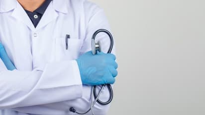 യു.കെയിലേക്ക് സ്പെഷ്യാലിറ്റി ഡോക്ടർമാർക്ക് (സൈക്യാട്രിസ്റ്റ്) അവസരം, അഭിമുഖം ജനു. 22ന് കൊച്ചിയിൽ