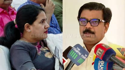 വീണക്കും സിപിഎമ്മിനുമെതിരെ കുഴൽനാടൻ, എം പവര്‍ ഇന്ത്യയിൽ നിന്ന് വാങ്ങിയ പണമെങ്കിലും അഴിമതിയെന്ന് സമ്മതിക്കുമോ?