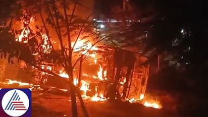 ಹೈದರಾಬಾದ್ - ಬೆಂಗಳೂರು ಹೆದ್ದಾರಿಯಲ್ಲಿ ವೋಲ್ವೋ ಬಸ್ಗೆ ಬೆಂಕಿ: ಸುಟ್ಟು ಕರಕಲಾದ ಮಹಿಳೆ, ನಾಲ್ವರಿಗೆ ಗಂಭೀರ ಗಾಯ