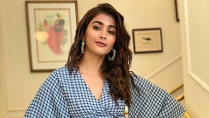 పూజ హెగ్డే జస్ట్ మిస్ అయ్యింది... లేదంటే డబుల్ హ్యాట్రిక్ కొట్టేది!