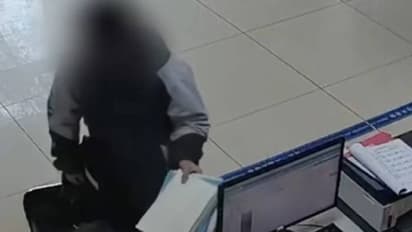 സ്കൂൾ കഴിഞ്ഞാൽ ട്യൂഷൻ, സമ്മർദ്ദം സഹിക്കാൻ വയ്യ; പരാതിയുമായി വിദ്യാർത്ഥി പൊലീസ് സ്റ്റേഷനിൽ