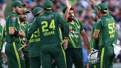 ஊர் ஊரா சுத்தி அடி மேல அடி வாங்கும் பாகிஸ்தான் – எப்போது தான் மீளுமோ? 2ஆவது டி20யிலும் தோல்வி!