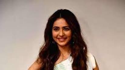 Rakul Preet : ‘ఎన్టీఆర్, చరణ్ వల్లే.. ఆ సినిమా చేయలేకపోయా’.. ఎనిమిదేళ్లకు రివీల్ చేసిన రకుల్ ప్రీత్!