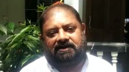 ಕಾಂಗ್ರೆಸ್ಗೆ ಡಬಲ್ ಶಾಕ್, ಮಿಲಿಂದ್ ಬೆನ್ನಲ್ಲೇ ಮತ್ತೊರ್ವ ಹಿರಿಯ ನಾಯಕ ರಾಜೀನಾಮೆ!