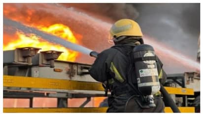 கோபித்து கொண்டு வெளியேறிய மனைவி; விரக்தியில் கணவன் விபரீத முடிவு? கோவையில் பரபரப்பு