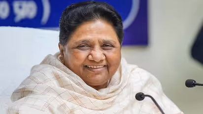 Mayawati’s Biography | Birth | Education | Family | Marriage | Political Career | Facts