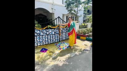 రంగురంగుల చీరకట్టి సంక్రాంతి ముగ్గులేసిన అనసూయ... పండగవేళ కట్టిపడేస్తున్న ‘రంగమ్మత్త’ లుక్.. ఫొటోలు