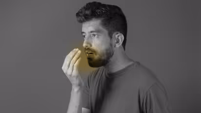 വായ്നാറ്റം അകറ്റാന് ശ്രദ്ധിക്കേണ്ട എട്ട് കാര്യങ്ങള്...