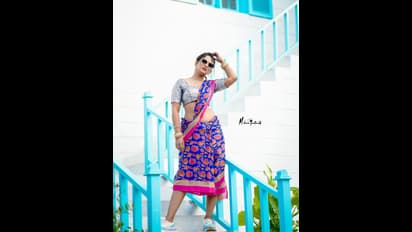 Ariyana Glory : చీర పైకెత్తి కట్టి రచ్చ.. అరియానా గ్లోరీ మాస్ లుక్.. మైండ్ బ్లోయింగ్ ఫోజులు చూశారా!