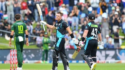 അഫ്രീദിയെയും ഹാരിസ് റൗഫിനെയും അടിച്ചോടിച്ച് ഫിൻ അലൻ, 16 സിക്സ്, 5 ഫോർ; മൂന്നാം ടി20യും ജയിച്ച് കിവീസിന് പരമ്പര