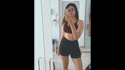 జీరో సైజ్ నడుముతో మిర్రర్ ముందు మతిపోగొట్టే షో.. శ్రద్దా దాస్ పిచ్చెక్కిస్తోందిగా.. 