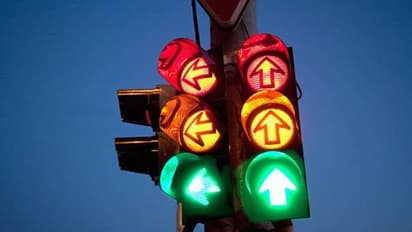 സ്കൂൾകുട്ടിയെ കാറിടിച്ചു, ഇന്ത്യൻ വംശജയോട് 1.41 കോടി രൂപ നൽകാൻ കോടതി