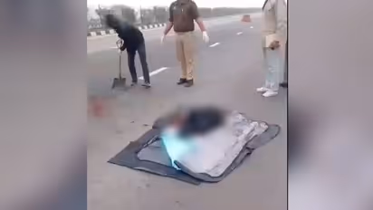 ಎಕ್ಸ್‌ಪ್ರೆಸ್‌ ಹೈವೇಯಲ್ಲಿ ಅಮಾನವೀಯ ಘಟನೆ: ಶವದ ಮೇಲೆ ಚಲಿಸಿದ ಸರಣಿ ವಾಹನಗಳು: ರಸ್ತೆಗಂಟಿದ ಮೃತದೇಹ