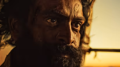 பிரித்விராஜ் நடிப்பில் உருவாகியுள்ள 'தி கோட் லைஃப்' படத்தின் செகண்ட் லுக்கை வெளியிட்ட ரன்வீர் சிங்!