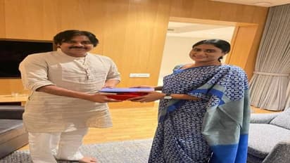 జనసేన అధినేత పవన్ కళ్యాణ్‌తో వైఎస్ షర్మిల భేటీ .. రాజకీయ వర్గాల్లో ఆసక్తి