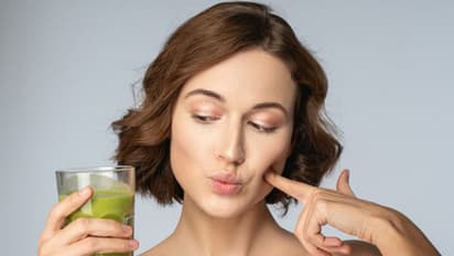 തണുപ്പുകാലത്ത് ചര്‍മ്മത്തിലെ ജലാംശം നിലനിര്‍ത്താന്‍ കുടിക്കാം ഈ അഞ്ച് പാനീയങ്ങള്‍... 