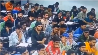 Viral: సివిల్ సర్వీసెస్కు ప్రిపేర్ అవుతున్న యువకుడు కోచింగ్ క్లాస్లోనే హఠాన్మరణం