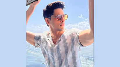 Sidharth Malhotra’s Biography | Birth | Education | Family | Marriage | Debut | Filmography | Awards