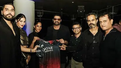 Prabhas and Salaar team receive special gift from RCB - Viral picture takes social media by storm