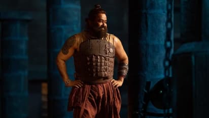 കേരളത്തിന് മുന്‍പേ യുകെയില്‍ കുതിപ്പ് തുടങ്ങി 'വാലിബന്‍'; റെക്കോര്‍ഡ് ബുക്കിംഗ്, ഒഫിഷ്യല്‍ കണക്കുകള്‍