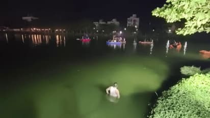 ഗുജറാത്തിൽ വിനോദയാത്രക്കിടെ ബോട്ട് മറിഞ്ഞ് വൻദുരന്തം; സ്കൂൾ വിദ്യാർത്ഥികള് ഉൾപ്പെടെ 15 പേര് മരിച്ചു