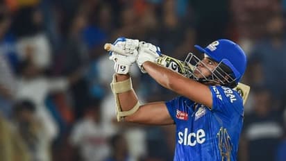 ഇന്ത്യയുടെ പുതിയ ഓൾ റൗണ്ടർ ലോഡിങ്; രഞ്ജിയിൽ എട്ടാമനായി ഇറങ്ങി വീണ്ടും ഫിഫ്റ്റിയടിച്ച് അര്ജുൻ ടെന്ഡുല്ക്കർ