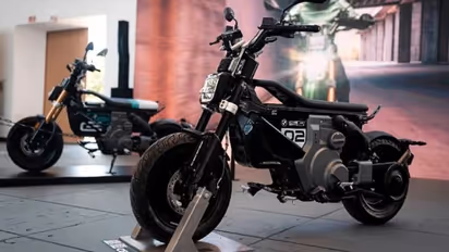 ಭಾರತದಲ್ಲಿ BMW ಎಲೆಕ್ಟ್ರಿಕ್ ಸ್ಕೂಟರ್ ಬಿಡುಗಡೆ, ಇದರ ಬೆಲೆ ಕಾರಿಗೆ ಸಮ!
