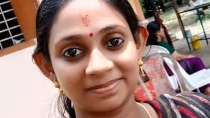 ശസ്ത്രക്രിയ തുടങ്ങി ഉടൻ അസ്വസ്ഥത, ചികിത്സ നല്കിയെങ്കിലും ഫലമുണ്ടായില്ല; ആശയുടെ മരണം ചികിത്സാ പിഴവെന്ന് ആരോപണം