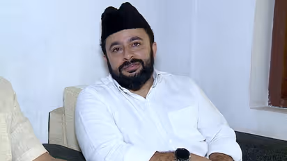 'തങ്ങളെ, ഈ പോക്കാണെങ്കിൽ ഇനി വീല്ചെയറില് പോകേണ്ടിവരും'; പാണക്കാട് മുഈൻ അലി തങ്ങള്ക്കെതിരെ വധഭീഷണി