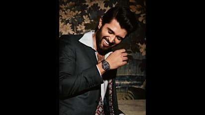 ನಟ ವಿಜಯ್ ದೇವರಕೊಂಡಗೆ ವಿದ್ಯಾರ್ಥಿನಿಯರಿಂದ ವಿಚಿತ್ರ ಬೇಡಿಕೆ: ನಟನ ಉತ್ತರಕ್ಕೆ ಫ್ಯಾನ್ಸ್ ಫಿದಾ