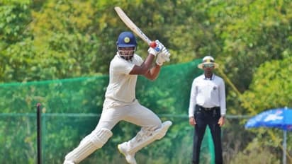 രഞ്ജി ട്രോഫിയിലെ ജീവന്‍മരണ പോരാട്ടത്തില്‍ നിന്ന് വിട്ടു നിന്ന് സഞ്ജു, ഞെട്ടലോടെ ആരാധകര്‍; കാരണമറിയാം