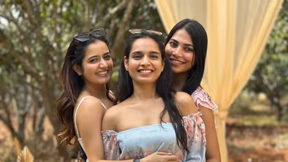 ಅಕ್ಕನ ಮದುವೆ ಸಂಭ್ರಮದಲ್ಲಿ ನಟಿ ಆಶಿಕಾ ರಂಗನಾಥ್…. ಬ್ರೈಡಲ್ ಪಾರ್ಟಿ ಹೇಗಿತ್ತು ನೋಡಿ… 