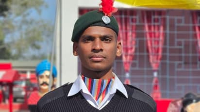 വിവിധ ക്യാമ്പുകളിൽ മികവ് തെളിയിച്ചു, പാങ്ങോട് മിലിട്ടറി ക്യാമ്പിൽ പരിശീലനവും, റിപ്പബ്ലിക്ക് ദിന പരേഡിൽ സജേഷും