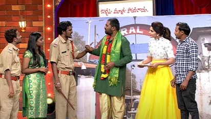 పల్లవి ప్రశాంత్ అరెస్ట్ కామెడీ అయిపోయిందిగా.. శివాజీ ముందే జబర్దస్త్ కమెడియన్ దారుణంగా..  