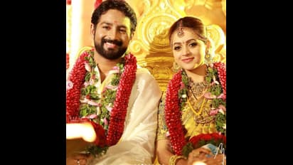 'ಟಗರು' ನಟಿ ಭಾವನಾ ವಿವಾಹ ವಾರ್ಷಿಕೋತ್ಸವ; ಪತಿಗೆ ಲವ್ಯೂ ಹೇಳಿ ಮದುವೆ ಫೋಟೋ ಹಂಚಿಕೊಂಡ ಸುಂದರಿ