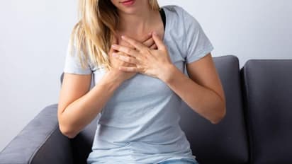 Health Tips: നെഞ്ചെരിച്ചില് തടയാന് ഡയറ്റില് ഉള്പ്പെടുത്താം ഈ ഏഴ് ഭക്ഷണങ്ങള്...