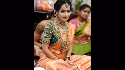 ಸಹನಟನೊಂದಿಗೆ ಪ್ರೇಮಕ್ಕೆ ಮನೆಯವರ ಗ್ರೀನ್ ಸಿಗ್ನಲ್: ಎಂಗೇಜ್ ಆದ ಬಿಗ್‌ಬಾಸ್‌ ಶೋಭಾ ಶೆಟ್ಟಿ