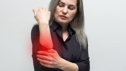 ഓസ്റ്റിയോപൊറോസിസ്; ഈ കാരണങ്ങളെയും ലക്ഷണങ്ങളെയും തിരിച്ചറിയാതെ പോകരുതേ...