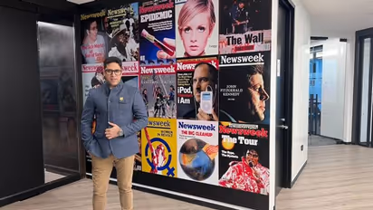 Journalist Danish Manzoor bags media award, pledges support for orphan J&K girls