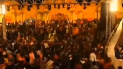 Stage collapses during singer B Praak's event at Delhi's Kalkaji mandir, 1 dead (WATCH)