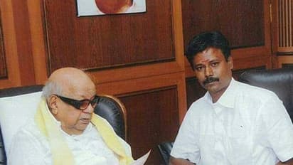 மதுரை திமுக பிரமுகர் கொடூரமாக வெட்டி படுகொலை.. அரசியல் முன் விரோதம் காரணமா?