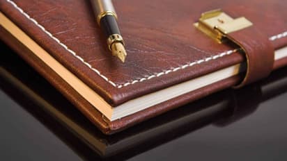 Journaling made easy: 7 prompts for beginners to explore their innerself