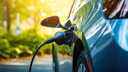 மின்சார வாகனங்களுக்கான மானியம் 11,500 கோடியாக உயர்வு! ரூ.1,500 கோடி கூடுதல் மானியம் அறிவிப்பு!