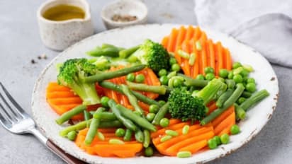 പച്ചക്കറികളിലെ പോഷകങ്ങള് നഷ്ടപ്പെടാതിരിക്കാൻ ചെയ്യേണ്ടത്...