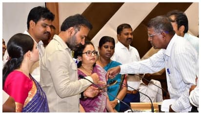 ಧಾರವಾಡ ಜಿಲ್ಲಾ ಮಟ್ಟದ ಜನತಾ ದರ್ಶನ, ಸಾರ್ವಜನಿಕರಿಂದ 111 ಅಹವಾಲು ಸ್ವೀಕಾರ