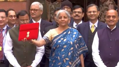 വെറും 58 മിനിറ്റ്; ആറ് വർഷത്തിനിടയിലെ ഏറ്റവും കുറഞ്ഞ ബജറ്റ് പ്രസംഗം, കണക്കുകൾ ഇങ്ങനെ...