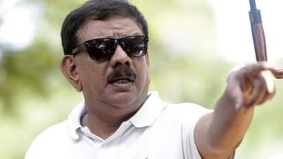 കരിയറിലെ ആദ്യ ഹൊറര്‍ കോമഡി ഒരുക്കാന്‍ പ്രിയദര്‍ശന്‍, നായകന്‍ മോഹന്‍ലാല്‍ അല്ല